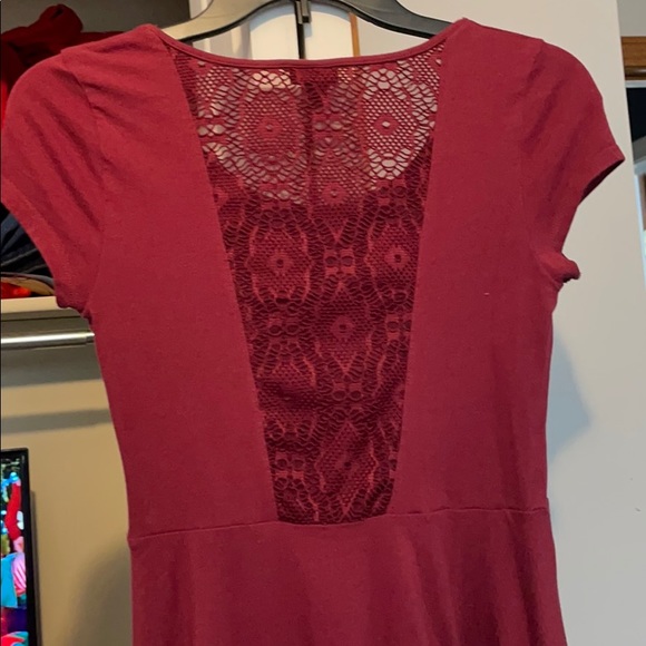 Burgundy T-shirt dress - Picture 3 of 3